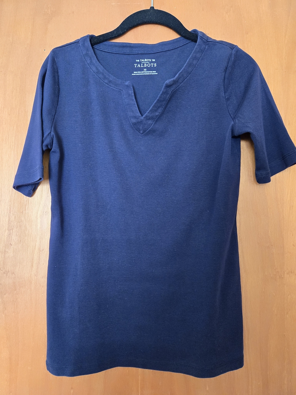 Talbots Navy Short Sleeve V-Notch Tee XS Misses